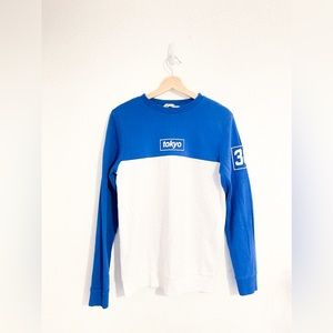 Tokyo 36 H&M Blue White Streetwear Style Pullover Sweatshirt Size Small Boys 14+
